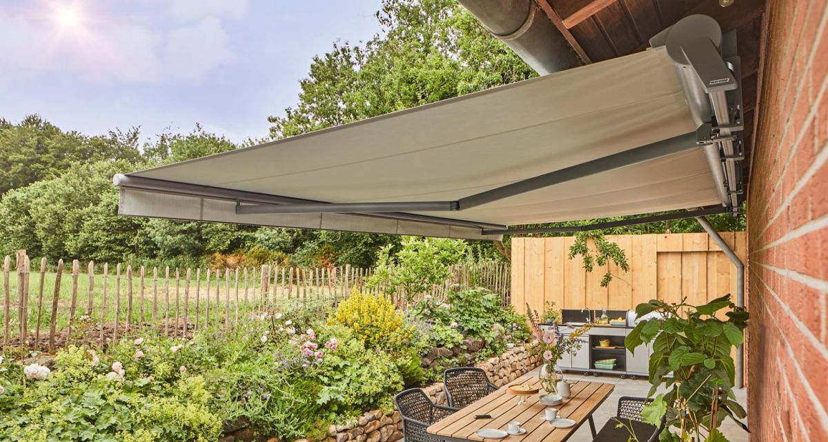 Frimey Halbkassettenmarkise Garten