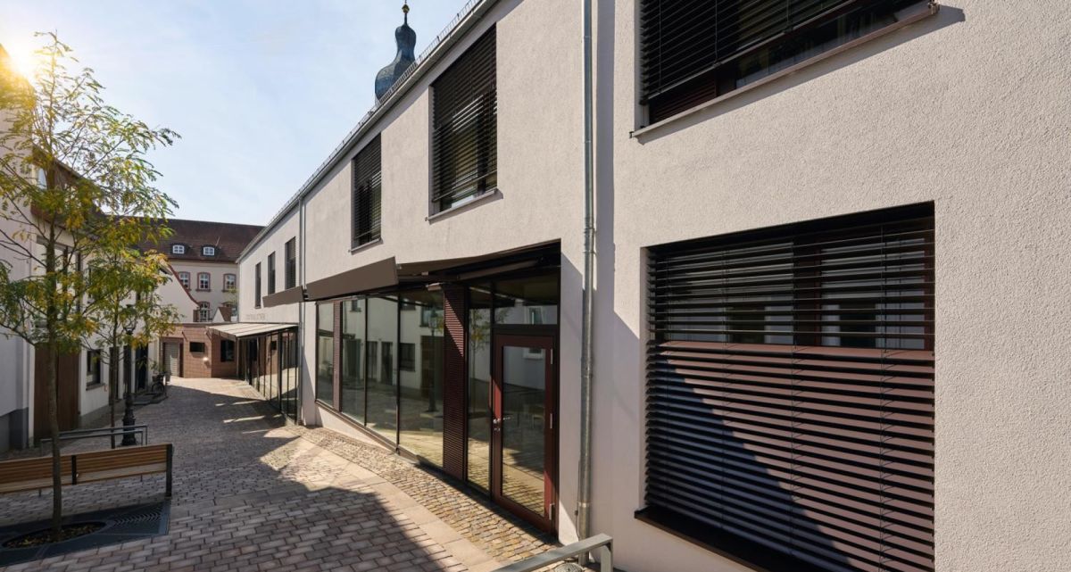 Frimey Ladengschäft Sonnenschutz