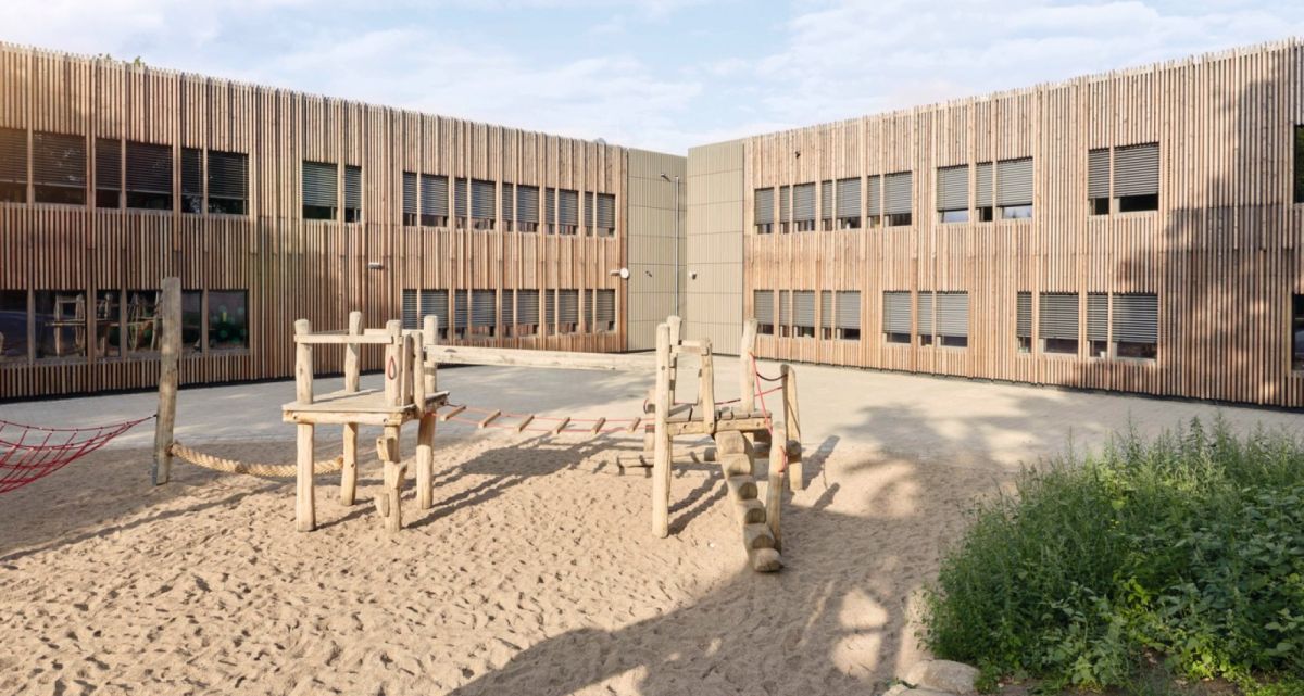 Frimey Sonnenschutz Schule