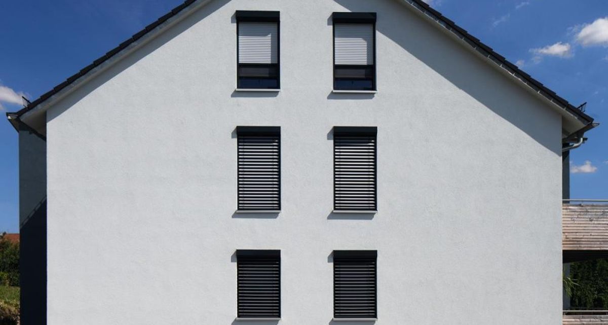 Frimey Vorbauraffstore Wohnhaus