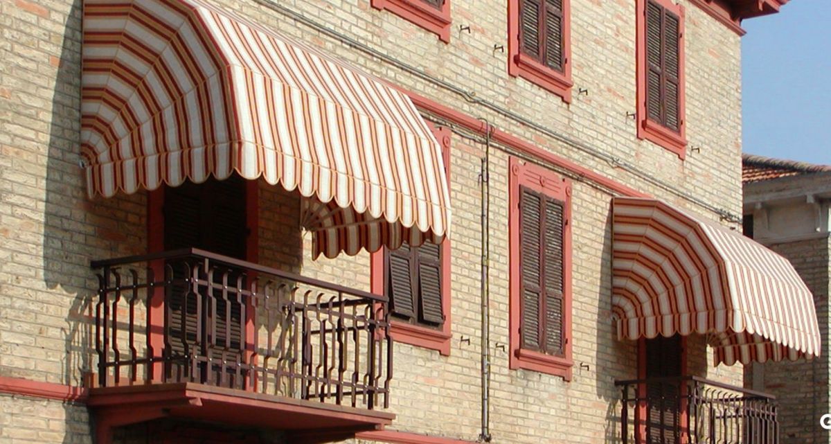 Gibus Korbmarkise Base