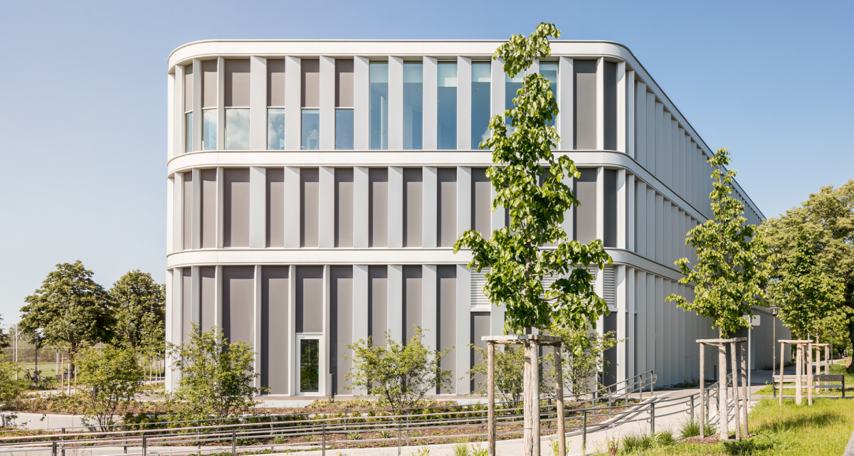 Hella Senkrechtmarkise