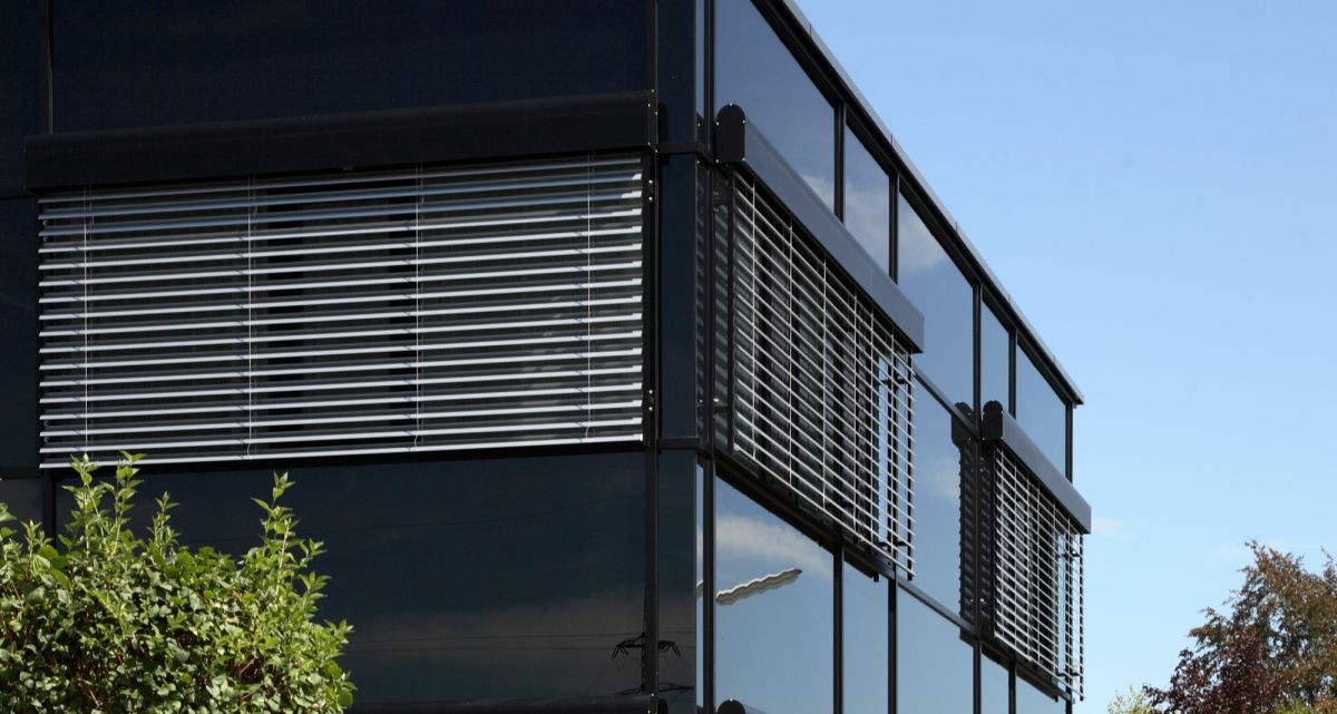 Frimey freitragende Raffstore Bürogebäude