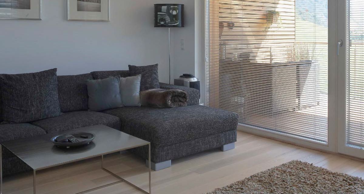 Innenjalousie im Wohnzimmer