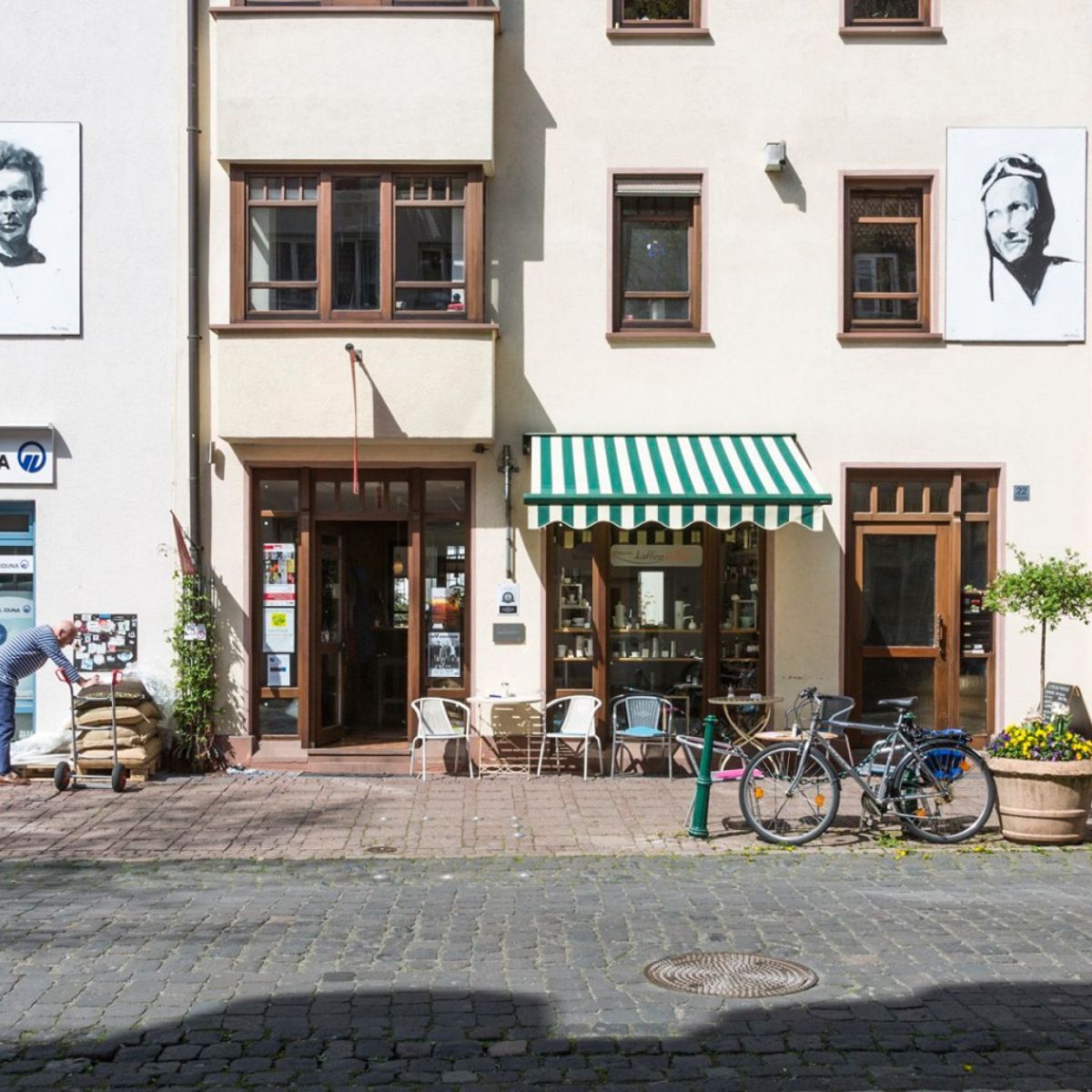 Frimey Markise Kaffeehaus